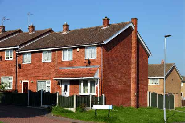 Can I Alter The Party Wall Surveyor? - A Crucial Guide From Faulkner Surveyors 3 Do you want to change the party wall surveyor you are using? Get the best results from Faulkners Clacton-on-Sea NOW!